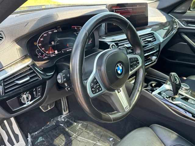 Used 2022 BMW M550i xDrive AWD/4WD image 23