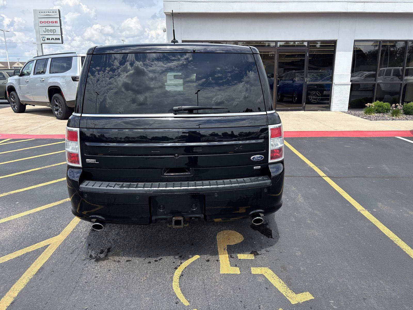 Used 2019 Ford Flex SEL w/ Equipment Group 202A AWD/4WD image 6