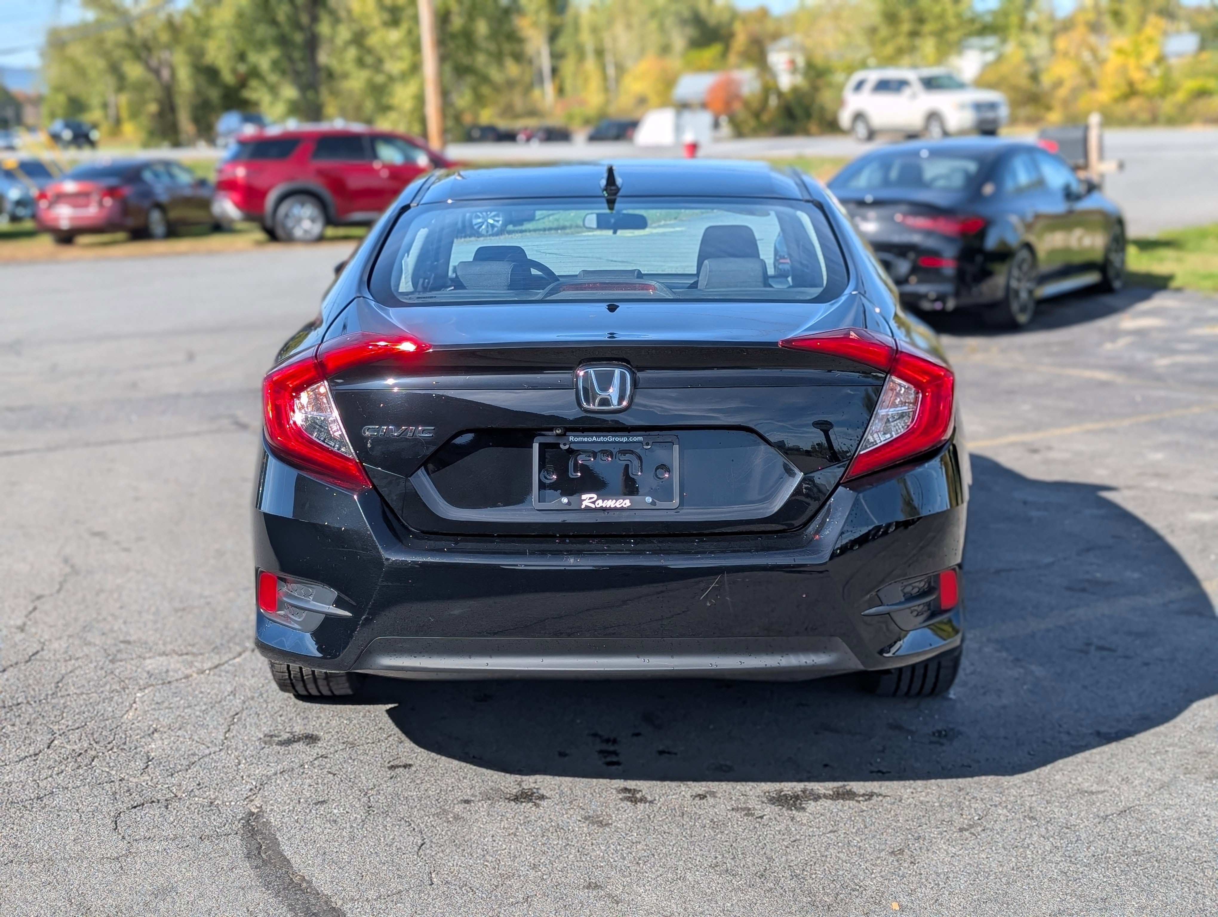 Used 2018 Honda Civic EX image 10