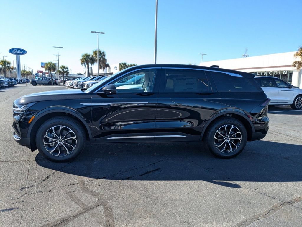 New 2026 Lincoln Nautilus Premier w/ Equipment Group 102A AWD/4WD image 7