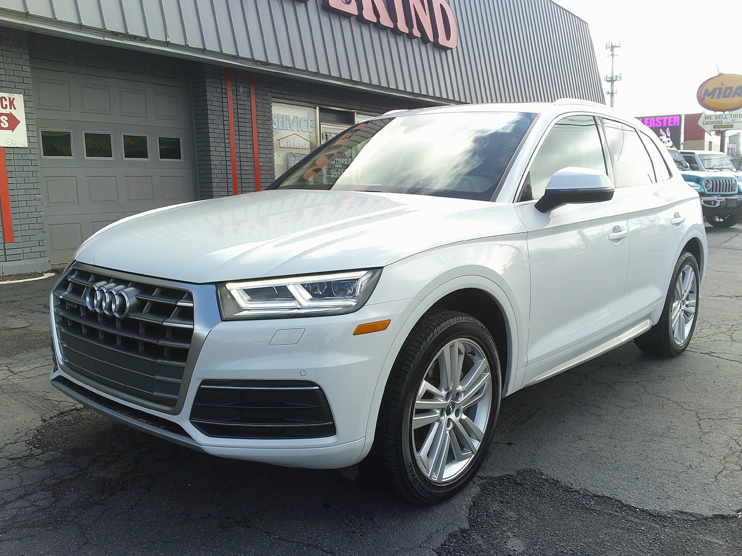 Used 2019 Audi Q5 2.0T Premium Plus AWD/4WD image 11