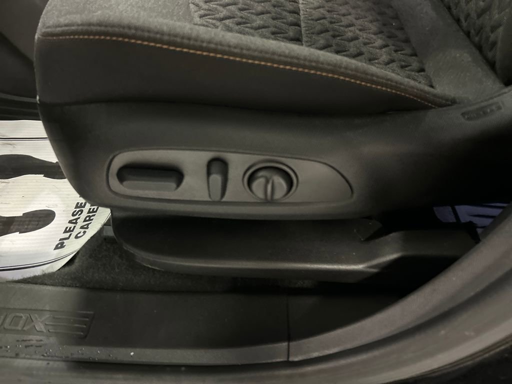 Used 2024 Chevrolet Equinox LT image 13