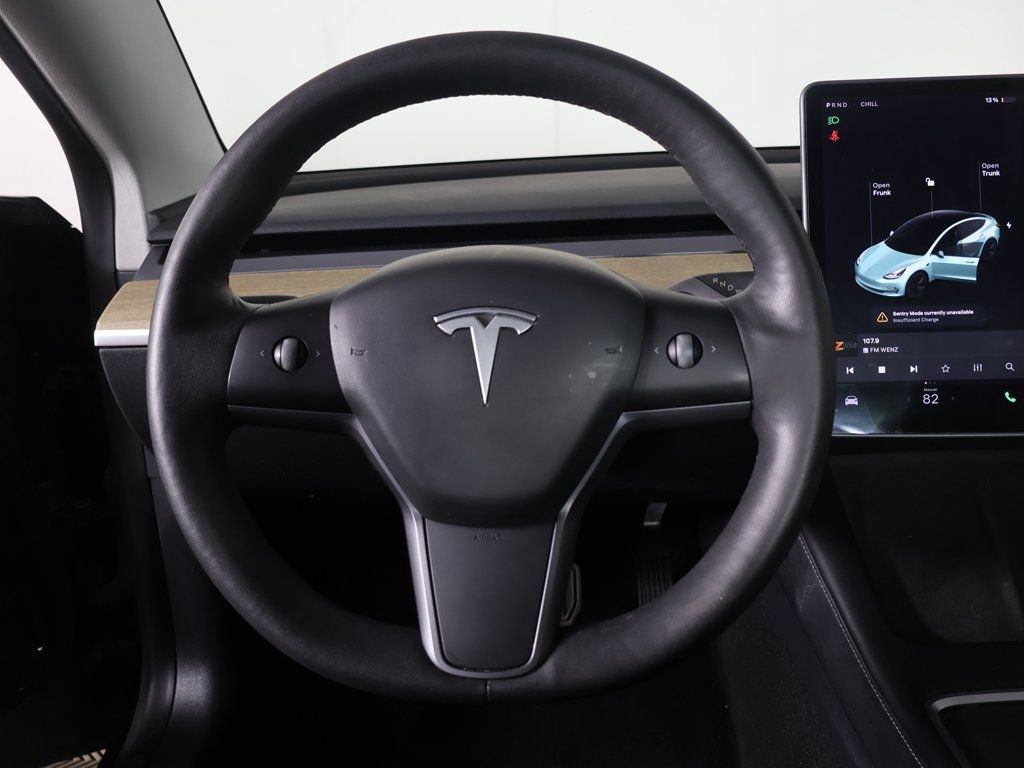Used 2021 Tesla Model 3 Standard Range Plus image 35