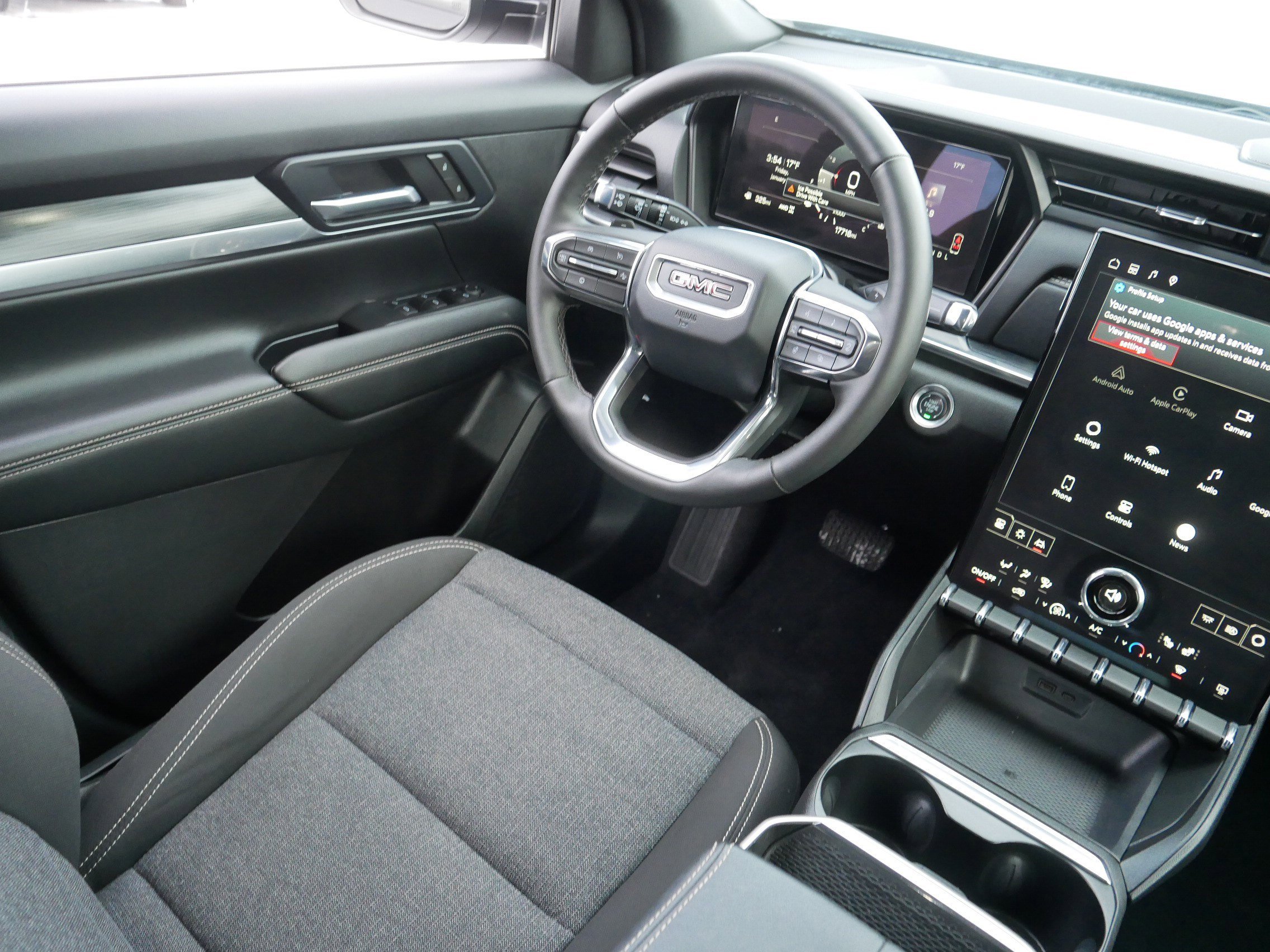 Used 2025 GMC Terrain Elevation image 9