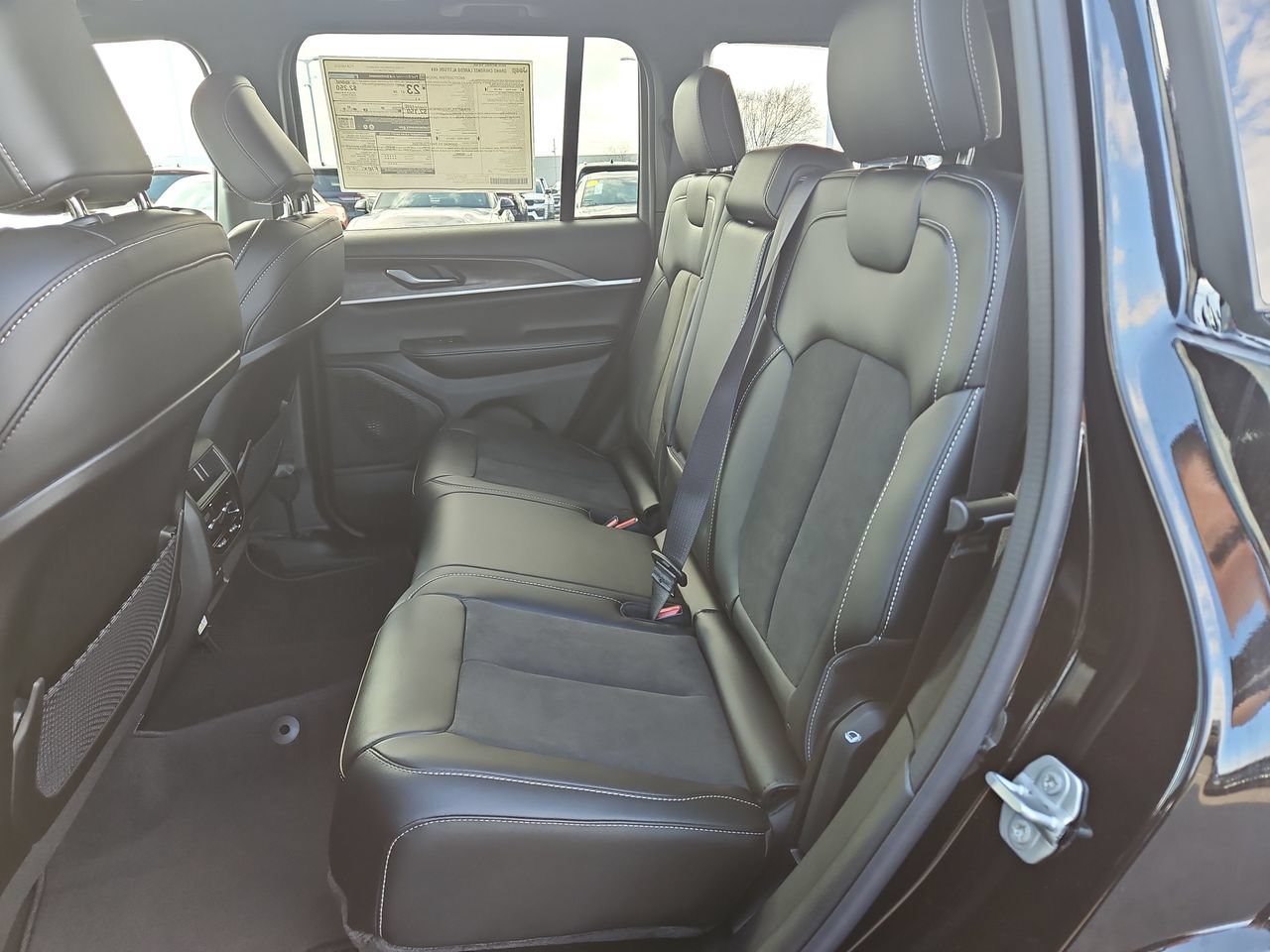 New 2026 Jeep Grand Cherokee Altitude AWD/4WD image 13