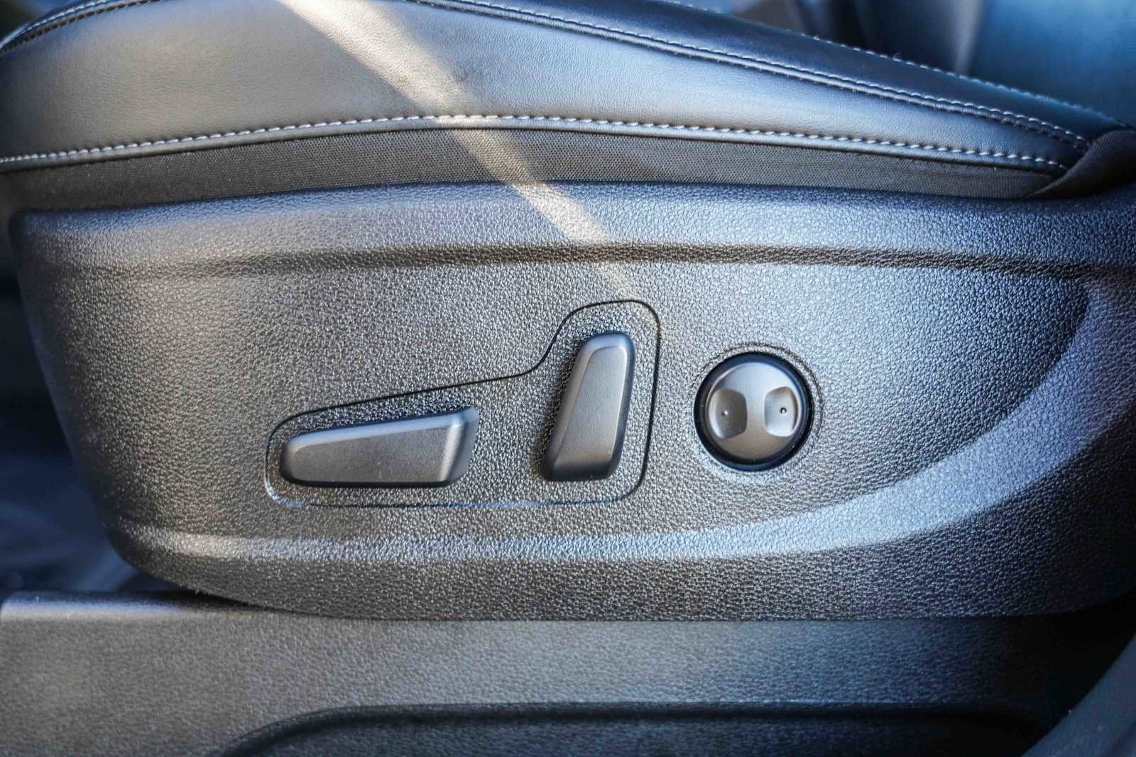 Used 2023 Kia Telluride S image 21