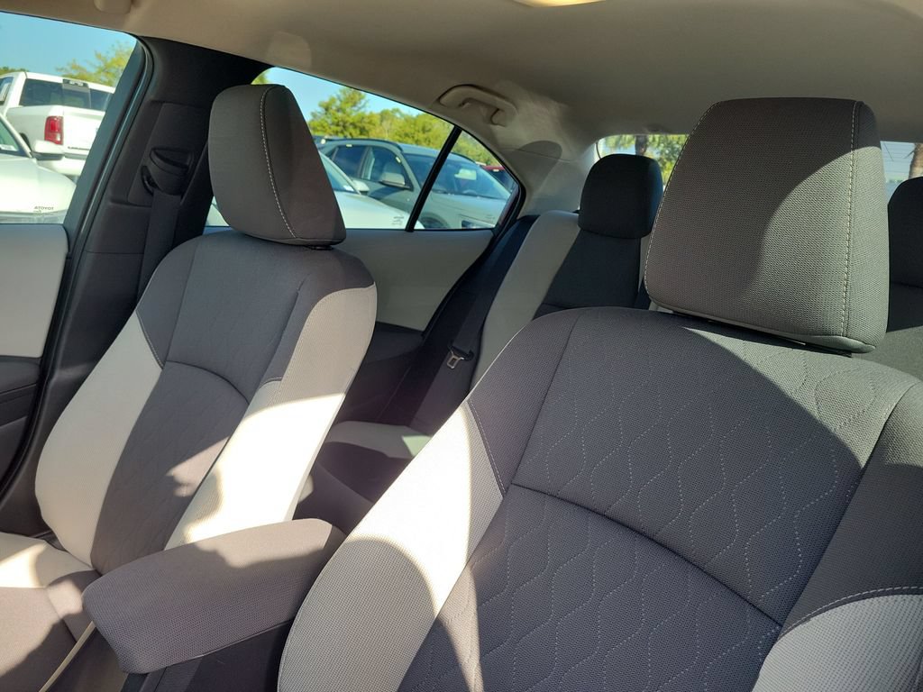 Used 2024 Toyota Corolla LE FWD image 21