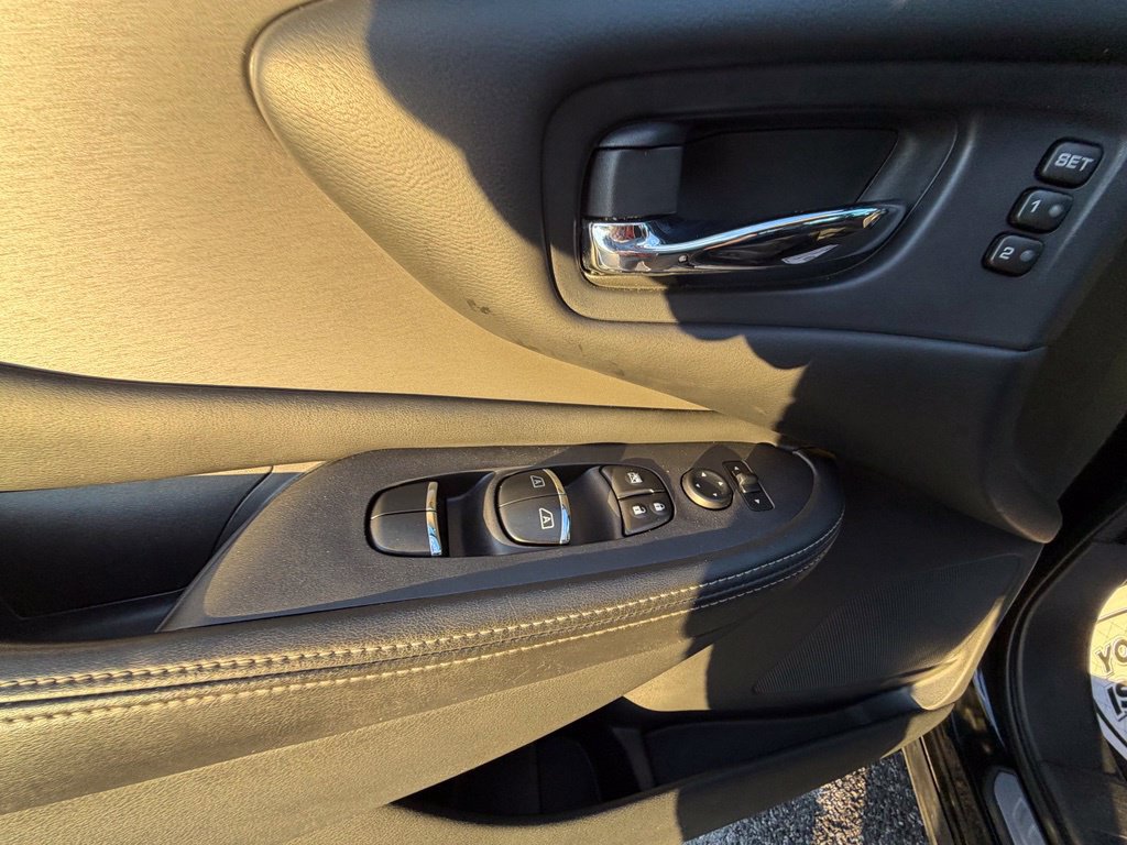 Used 2019 Nissan Murano SL w/ SL Technology Package AWD/4WD image 15