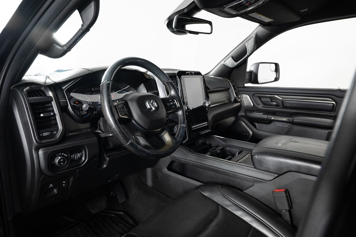 Used 2020 RAM 1500 Limited w/ Black Appearance Package image 12