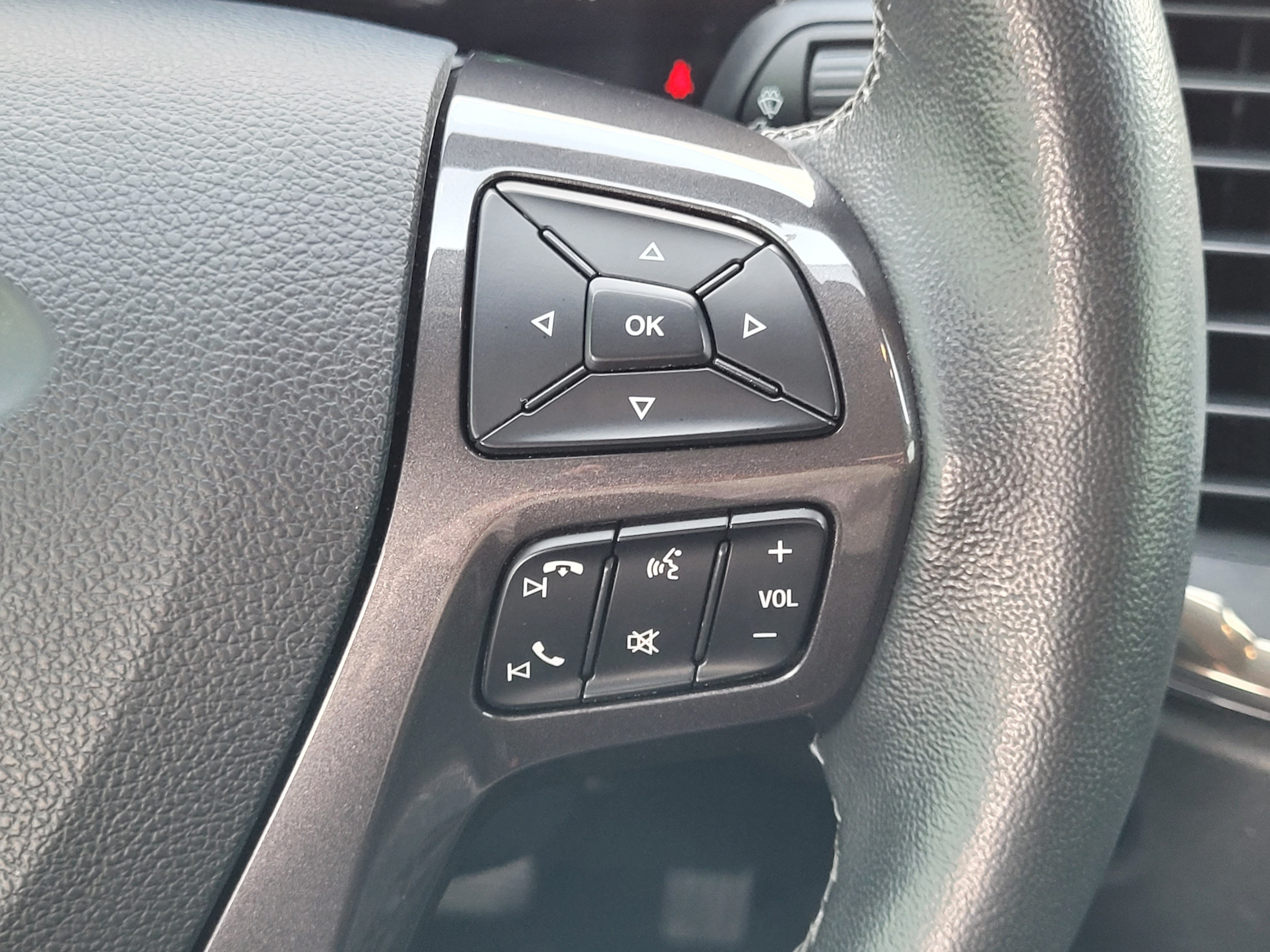 Used 2020 Ford Ranger Lariat w/ Equipment Group 501A Mid AWD/4WD image 13