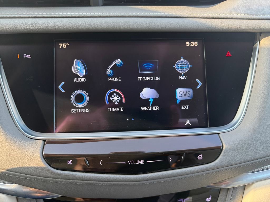 Used 2017 Cadillac XT5 Luxury w/ Driver Awareness Package image 17