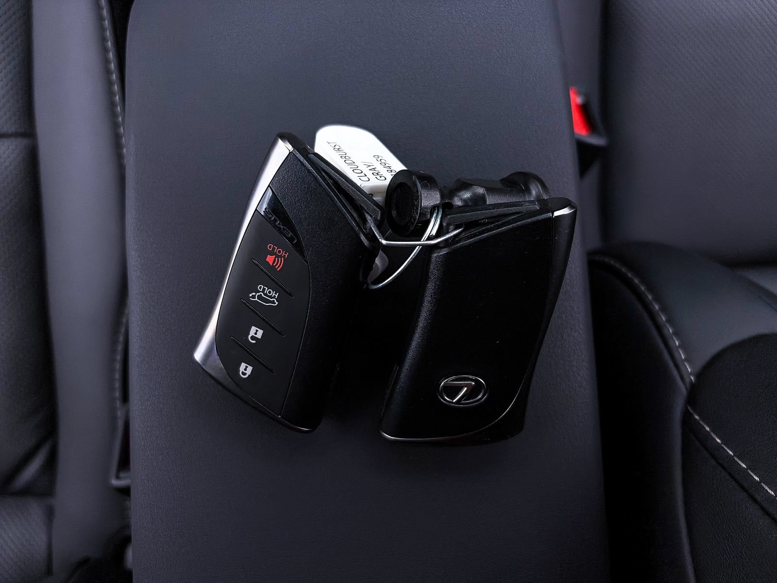 Used 2024 Lexus UX 250h F Sport FWD image 29