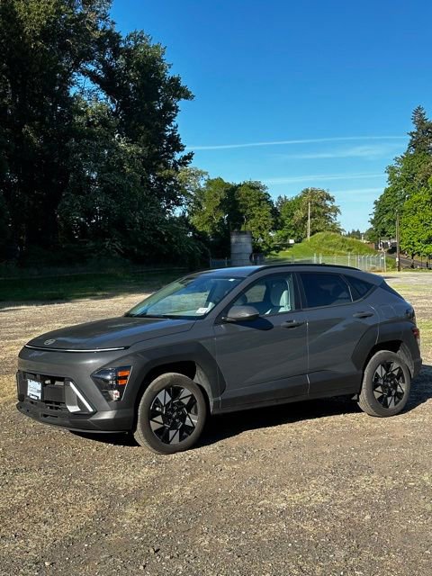 Certified 2024 Hyundai Kona SEL AWD/4WD image 3
