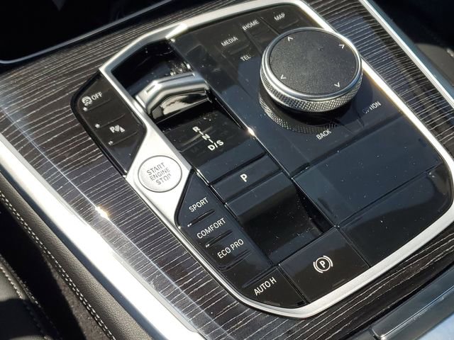 Used 2026 BMW X5 sDrive40i w/ M Sport Package image 30