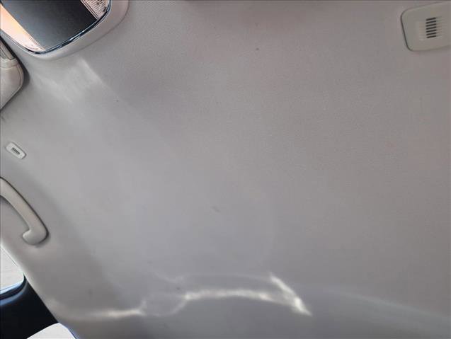 Used 2018 Chrysler 300 Touring w/ Sport Appearance Package image 15