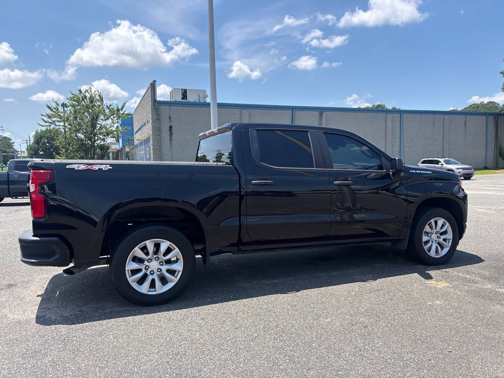 Used 2022 Chevrolet Silverado 1500 Custom AWD/4WD image 14