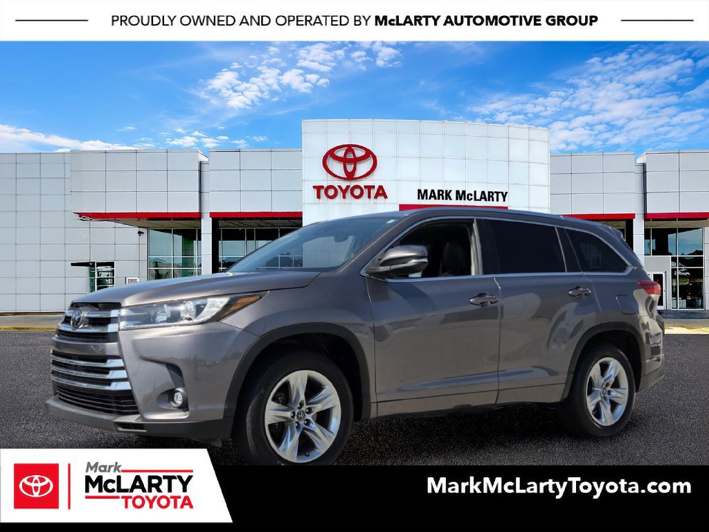 Used 2019 Toyota Highlander Limited FWD 360° Tour