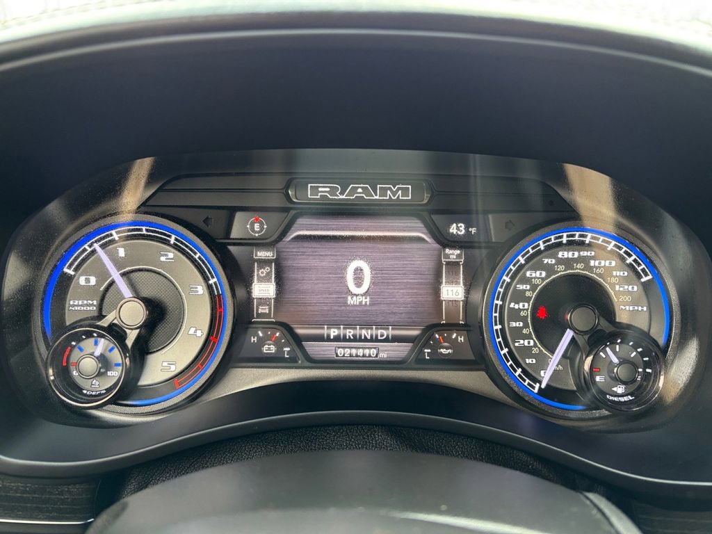 Used 2022 RAM 3500 Limited image 19