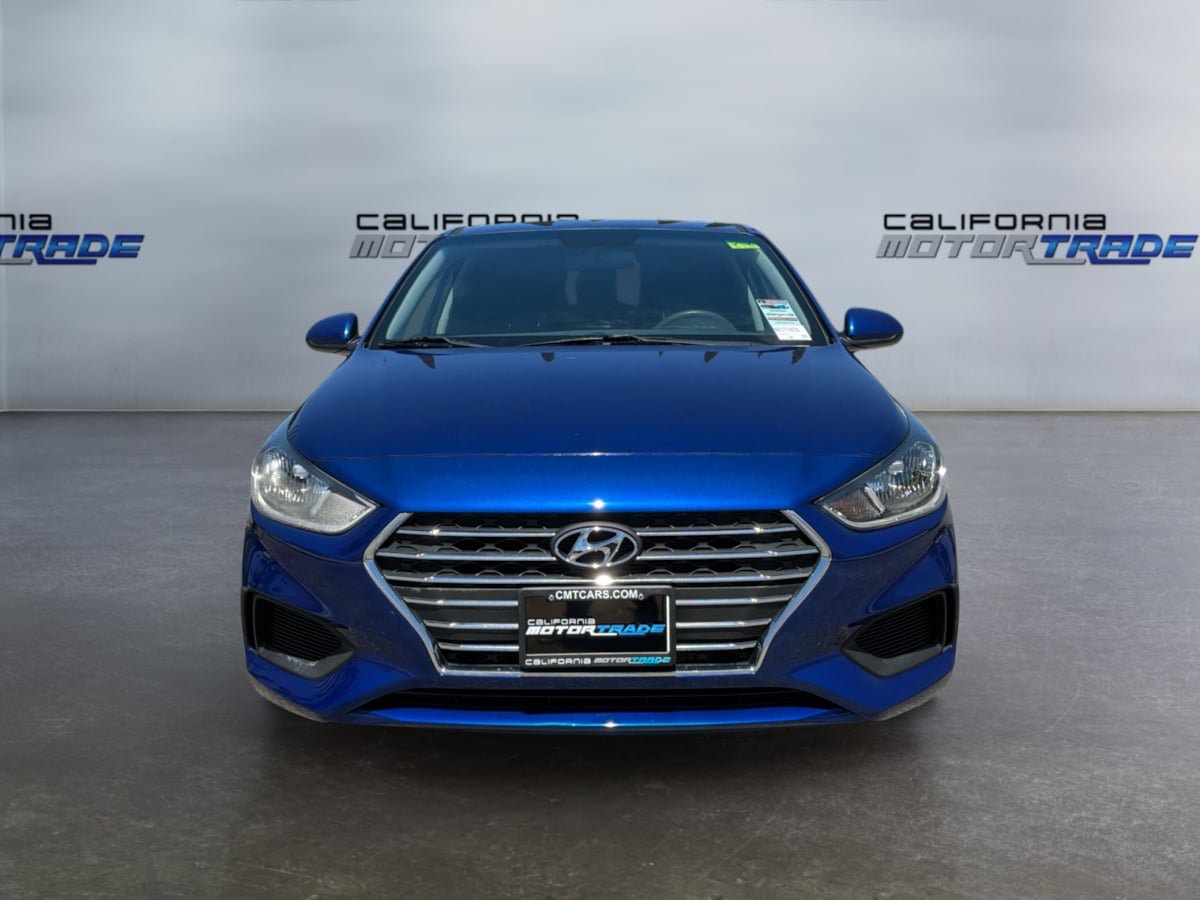 Used 2022 Hyundai Accent SE FWD image 2