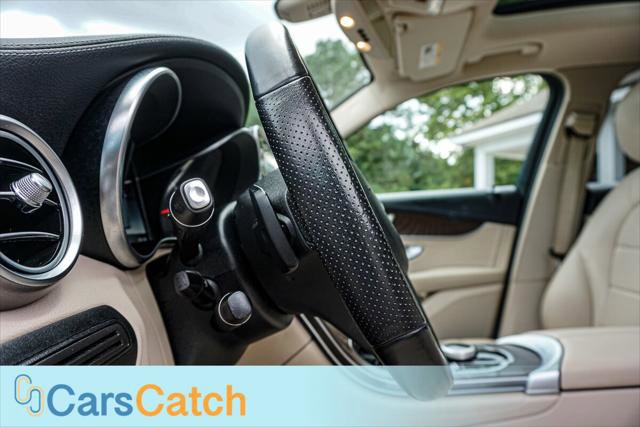 Used 2019 Mercedes-Benz GLC 300 GLC 300 image 31