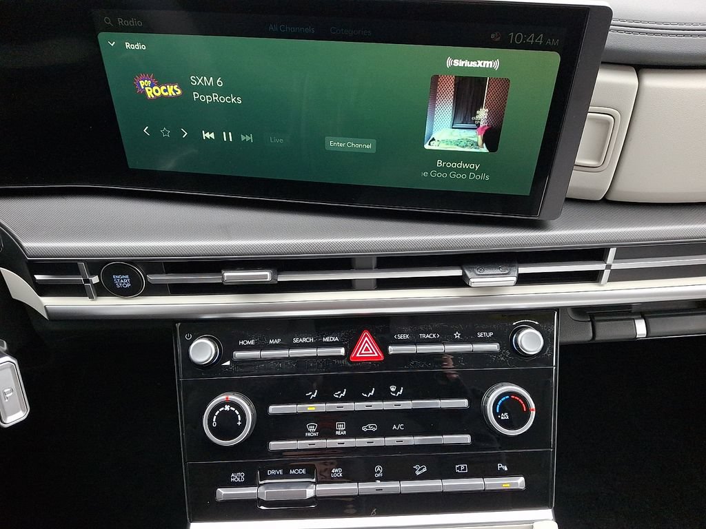 New 2026 Hyundai Santa Fe SE AWD/4WD image 8