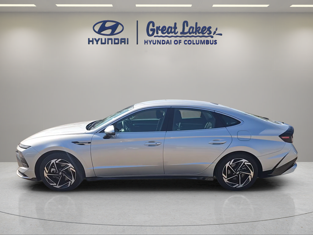Certified 2026 Hyundai Sonata SEL FWD image 2