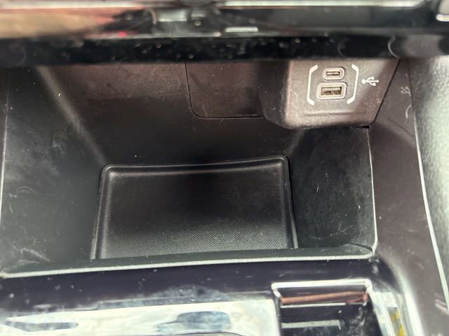 Used 2024 Jeep Compass Latitude image 39