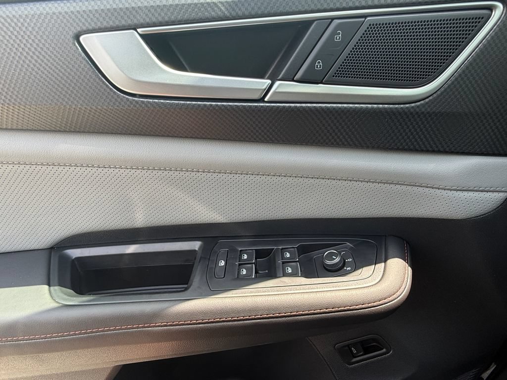 New 2026 Volkswagen Atlas Peak Edition AWD/4WD image 11