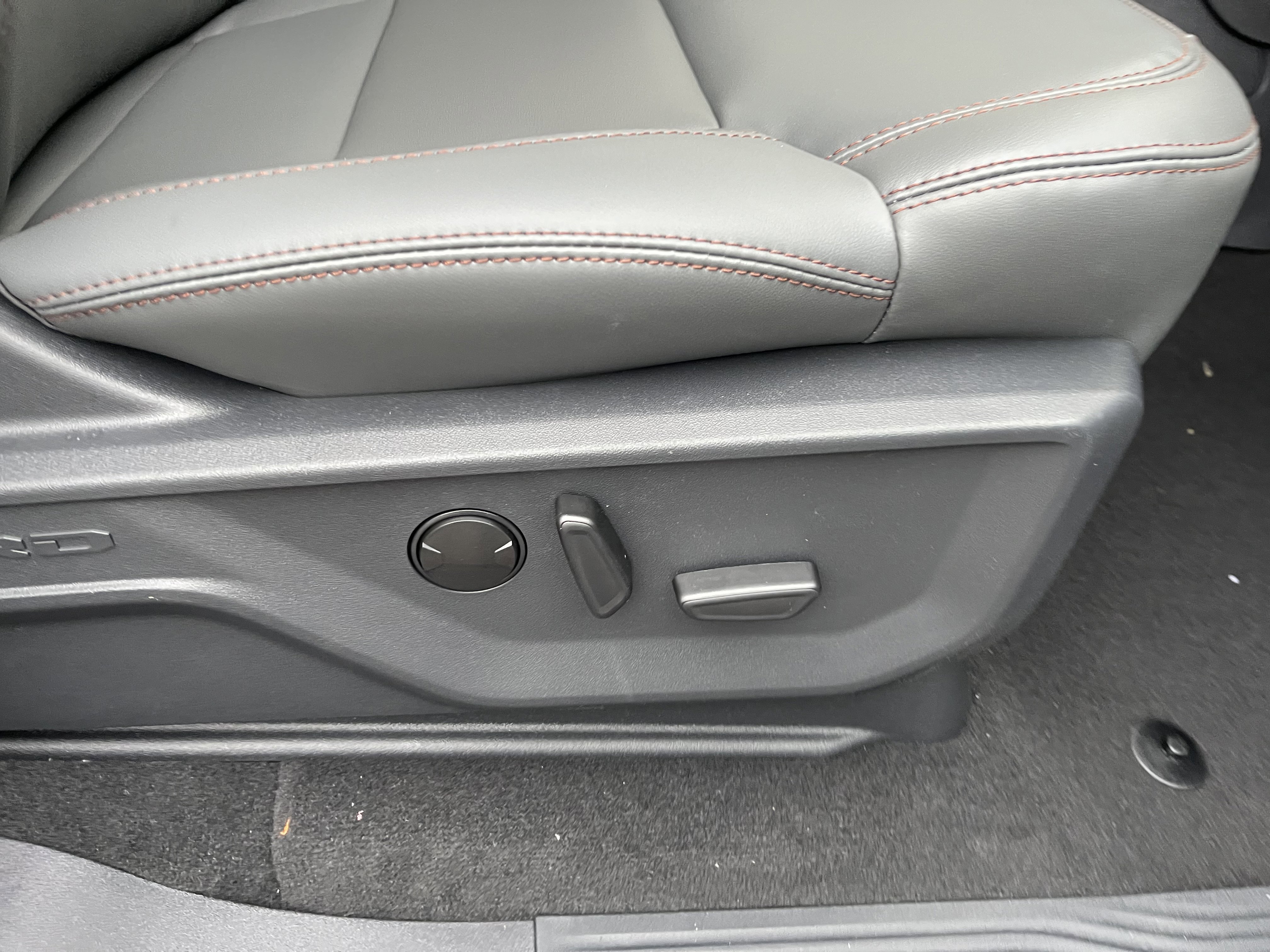 New 2025 Ford Expedition Max Active image 39