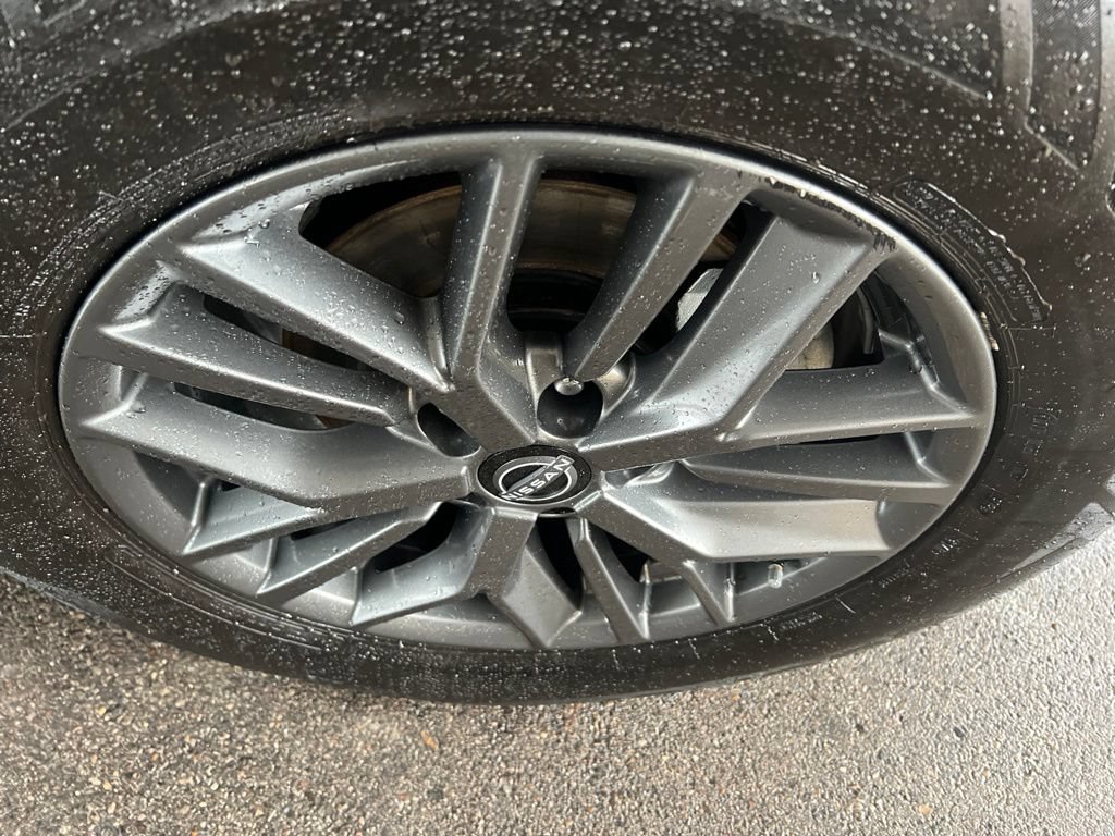 Certified 2023 Nissan Rogue S FWD image 37