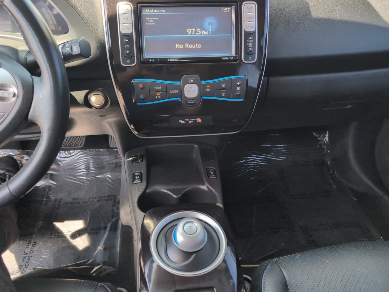 Used 2013 Nissan Leaf SL w/ Premium Pkg FWD image 15