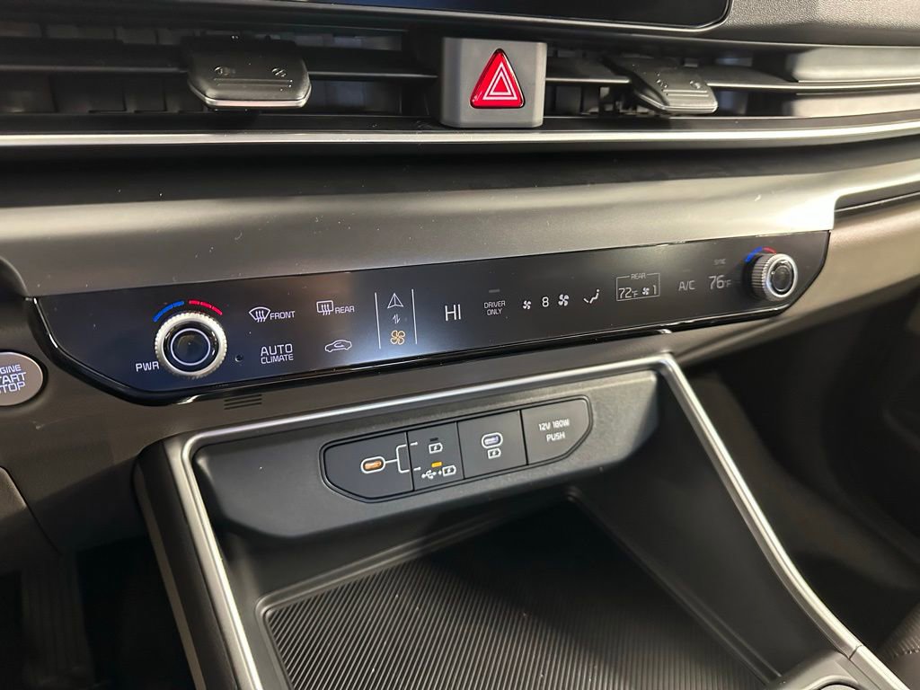 New 2026 Kia Carnival LXS image 26