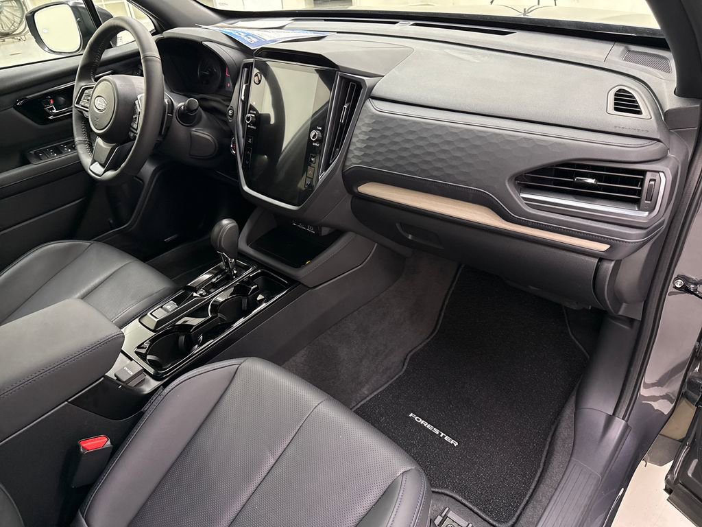 Used 2026 Subaru Forester Limited image 24