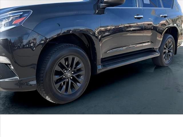Used 2023 Lexus GX 460 Premium w/ Premium Plus Package image 11