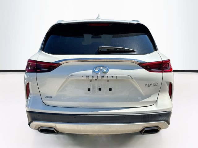 Used 2021 INFINITI QX50 Luxe w/ Appearance Package AWD/4WD image 6