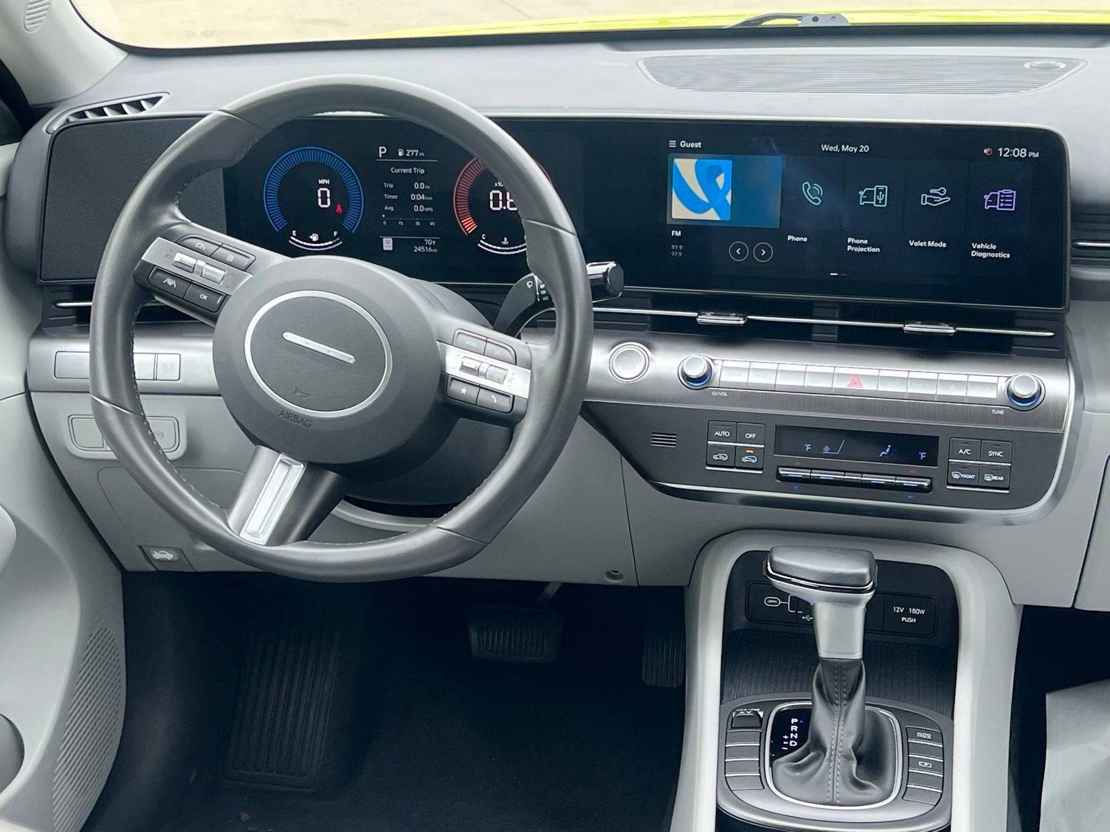 Used 2025 Hyundai Kona SEL FWD image 19