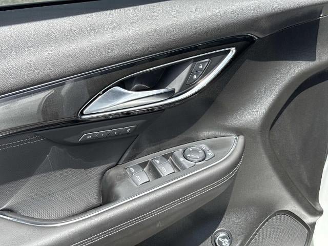 Used 2025 Buick Envision Preferred AWD/4WD image 12