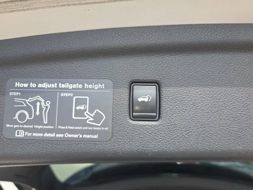 Used 2019 INFINITI QX50 Luxe w/ Cargo Package image 52