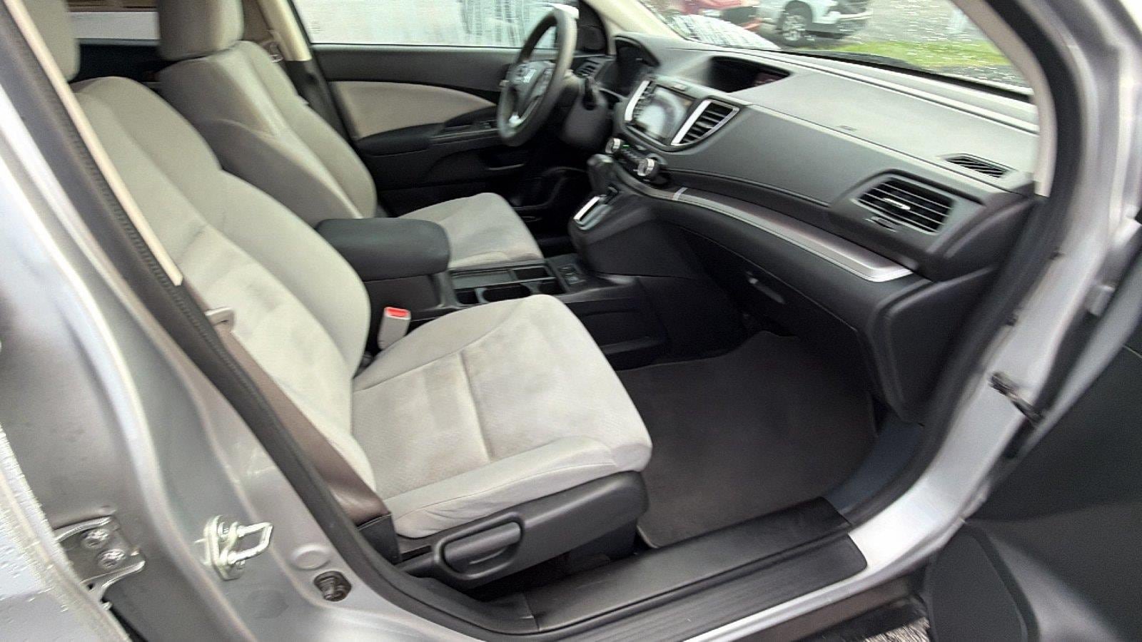 Used 2015 Honda CR-V EX image 19