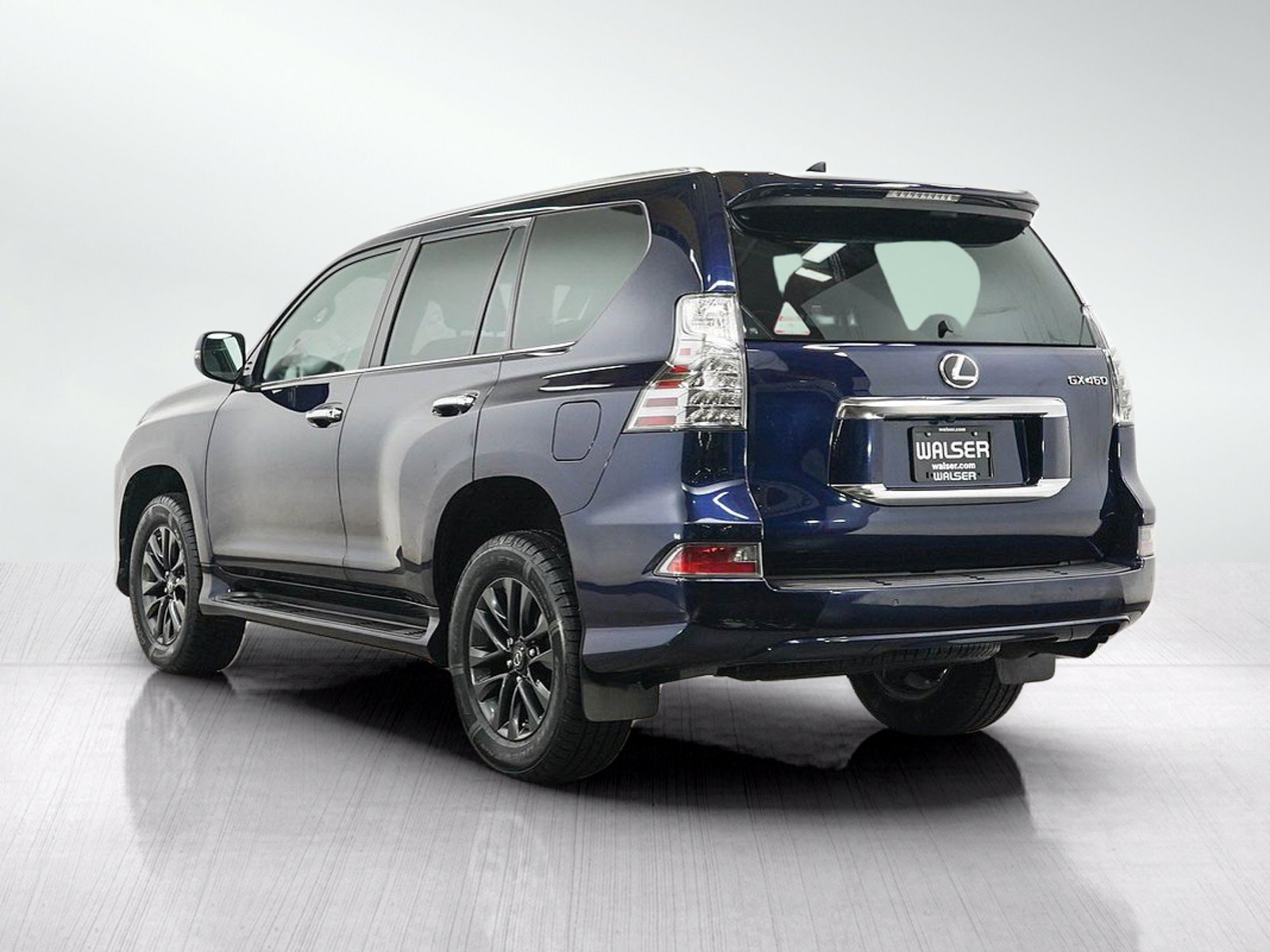 Used 2022 Lexus GX 460 Premium w/ Premium Plus Package AWD/4WD image 3