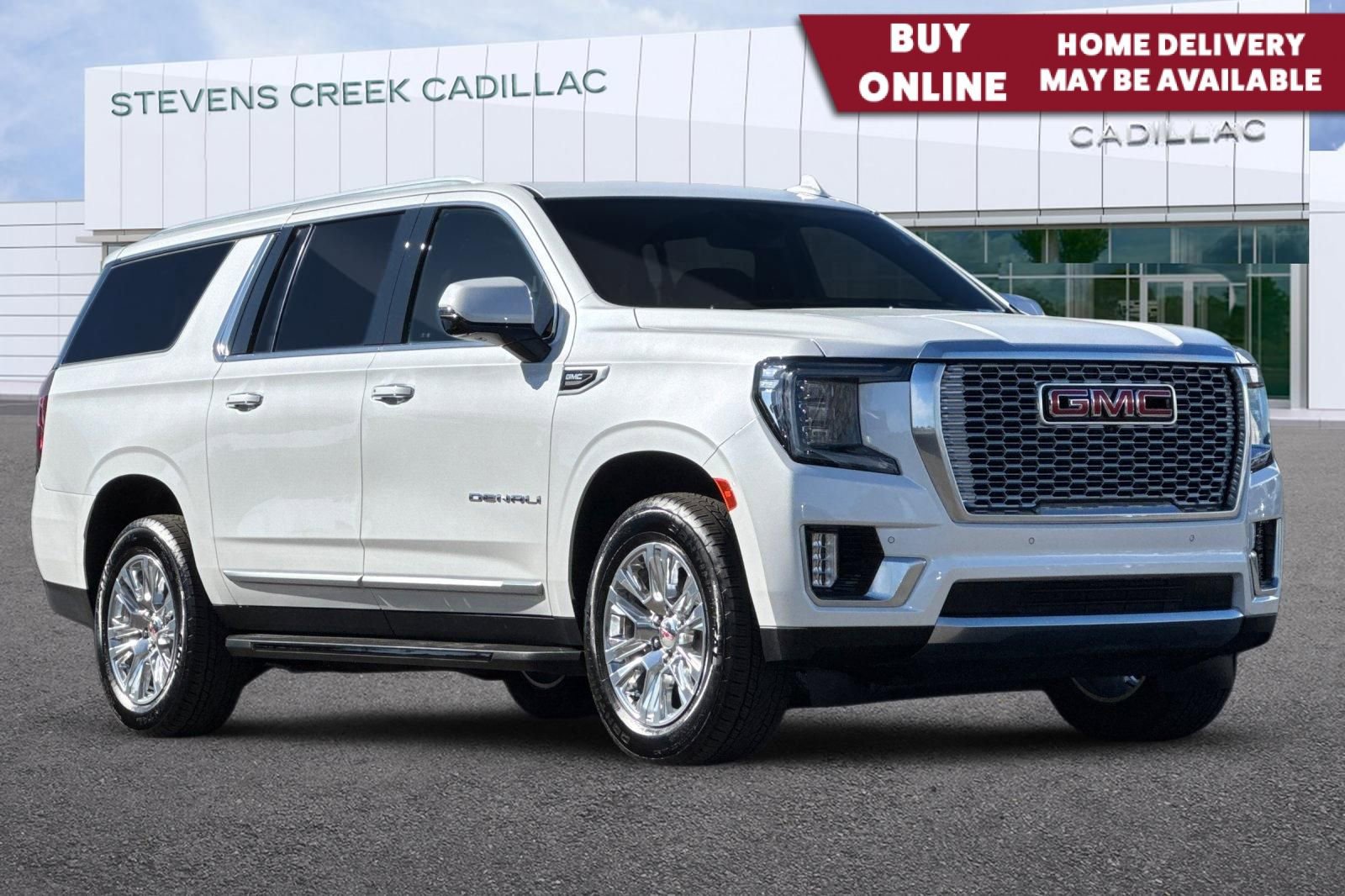 Used 2024 GMC Yukon XL Denali w/ LPO, Floor Liner Package image 1