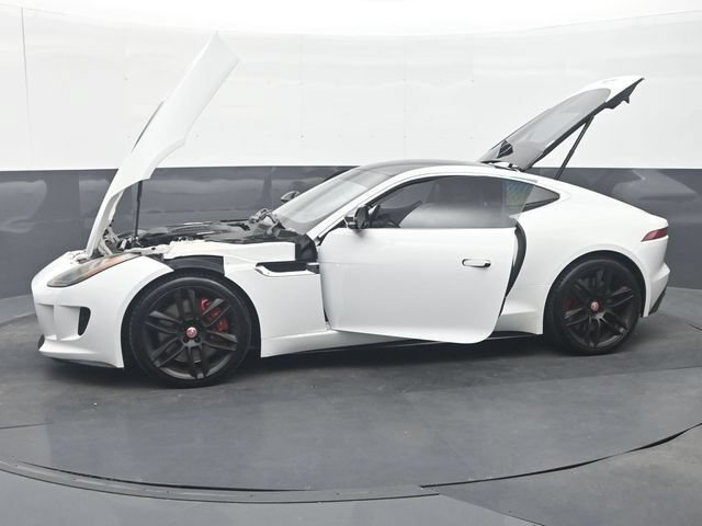 Used 2015 Jaguar F-TYPE R RWD image 40