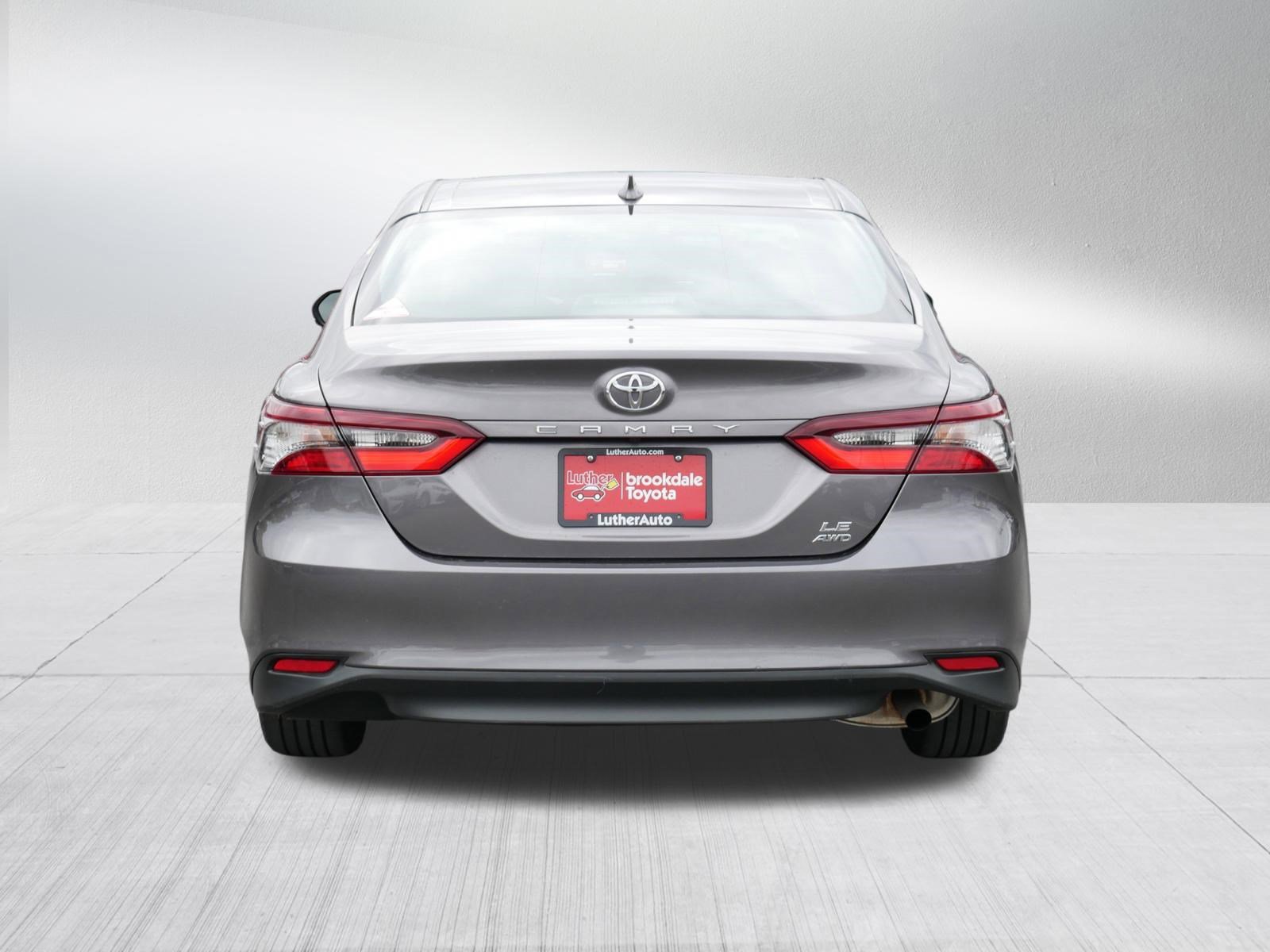 Used 2022 Toyota Camry LE AWD/4WD image 6