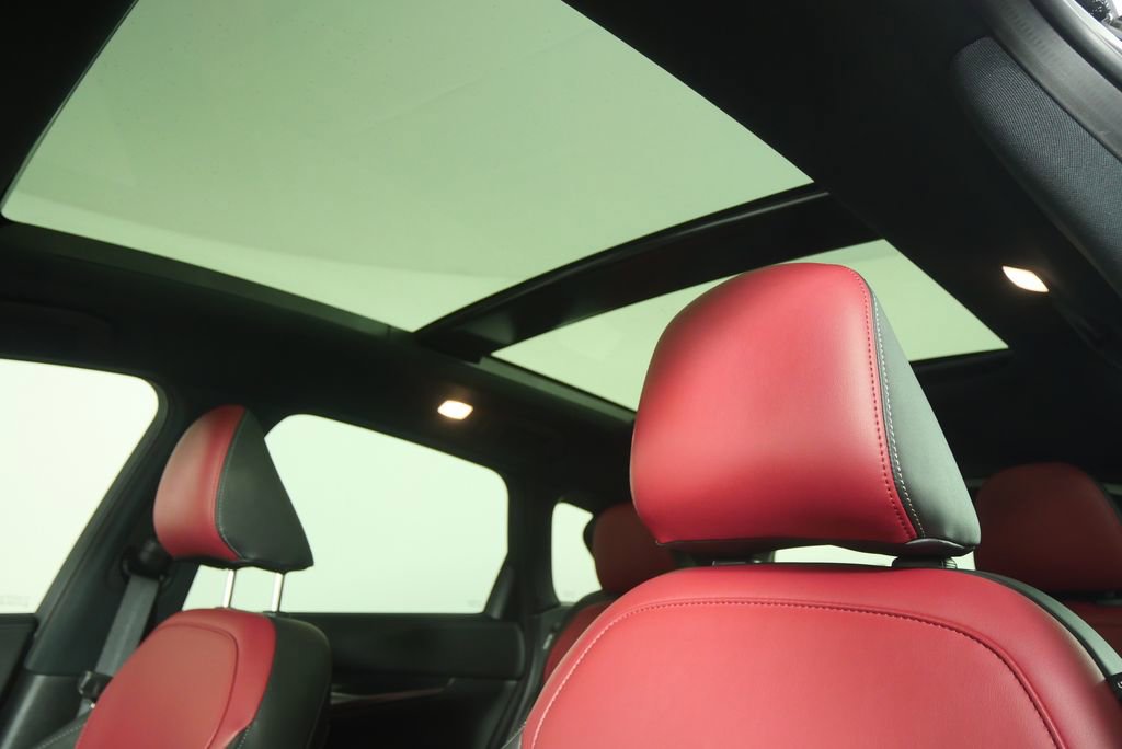 Used 2025 INFINITI QX50 Sport image 12