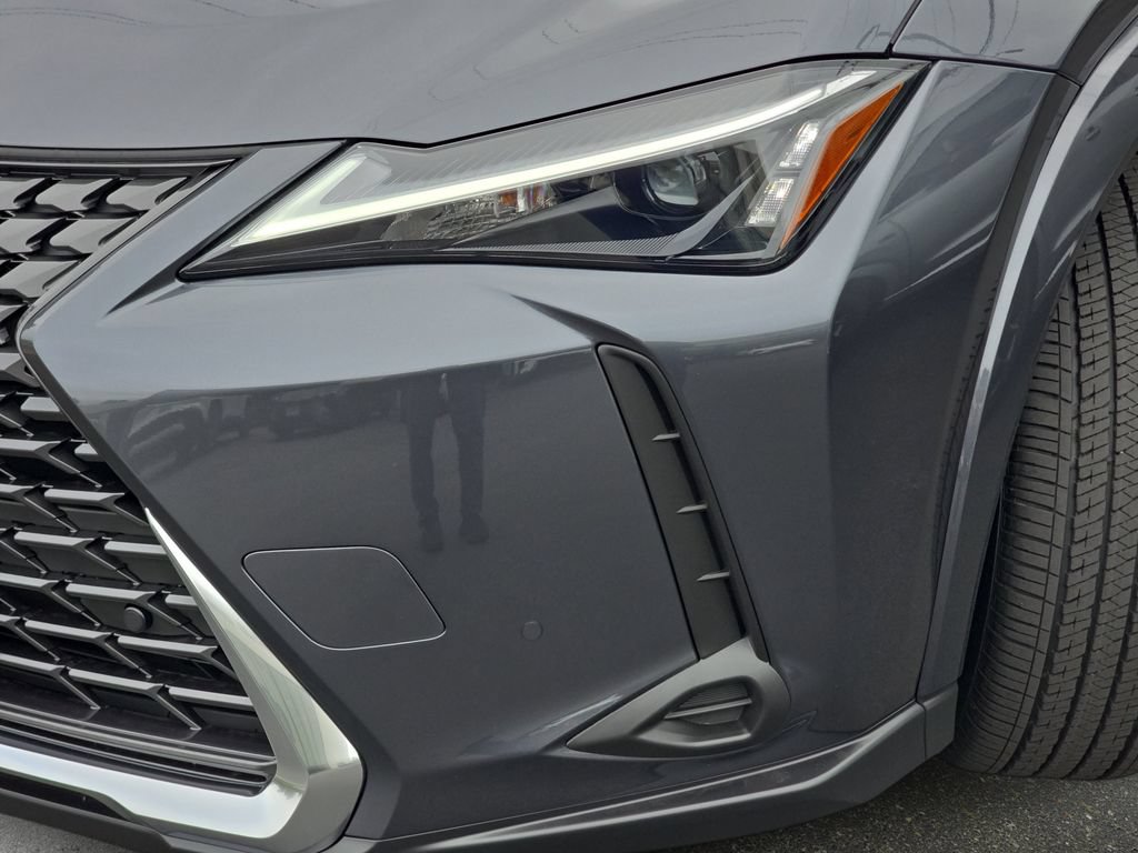 New 2026 Lexus UX 300h AWD image 32