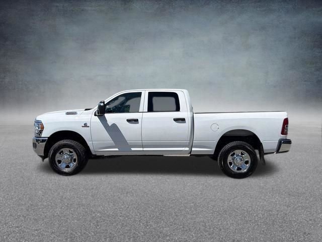 Used 2024 RAM 2500 Tradesman w/ Chrome Appearance Group AWD/4WD image 14