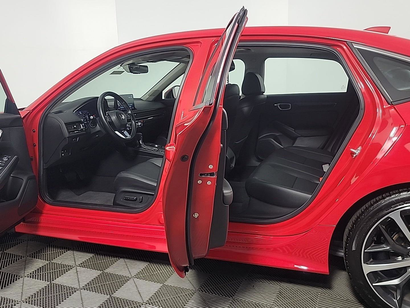 Certified 2024 Honda Civic Touring image 15