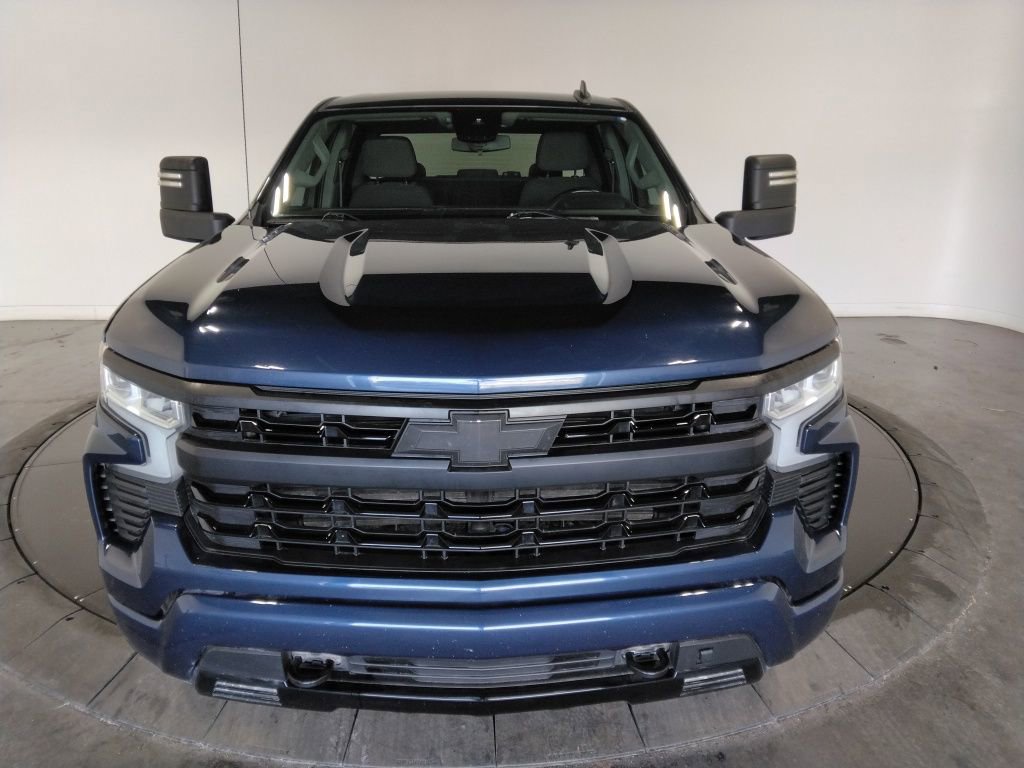 Used 2023 Chevrolet Silverado 1500 RST w/ Z71 Off-Road Package image 3