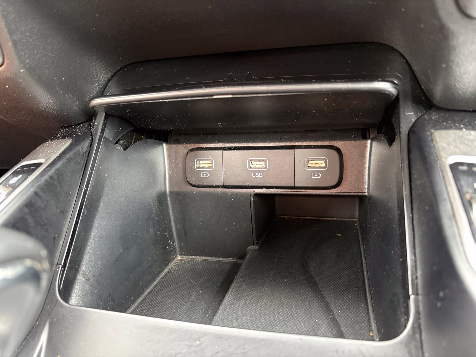 Used 2022 Kia Sorento S AWD/4WD image 20