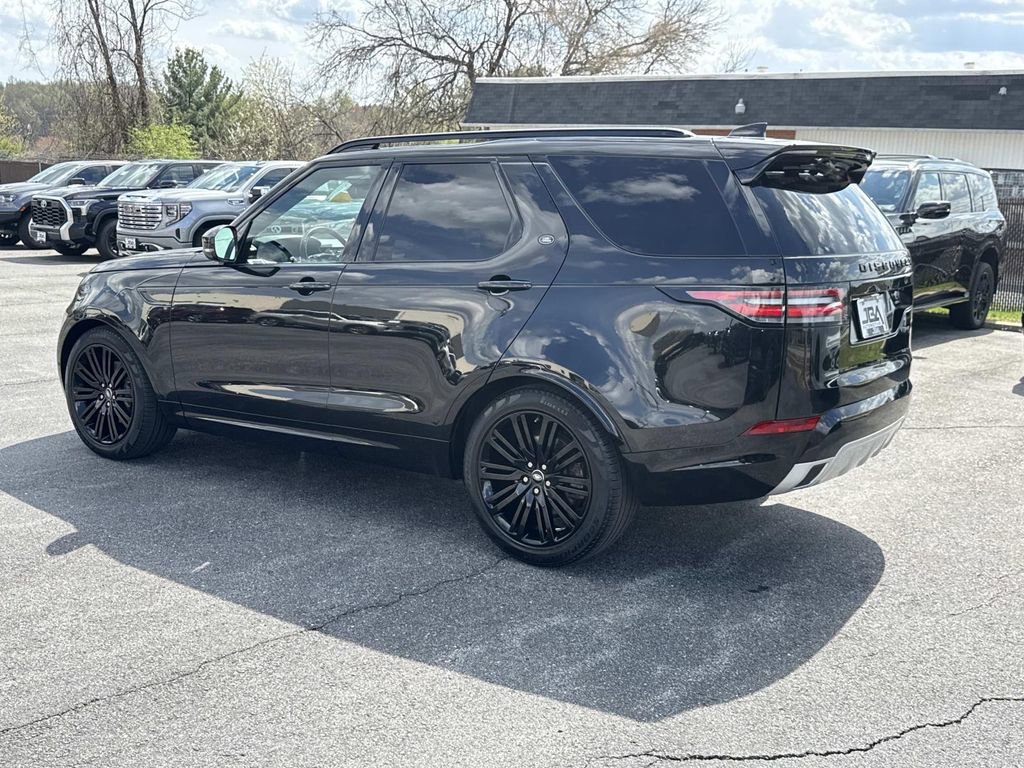 Used 2020 Land Rover Discovery HSE image 25